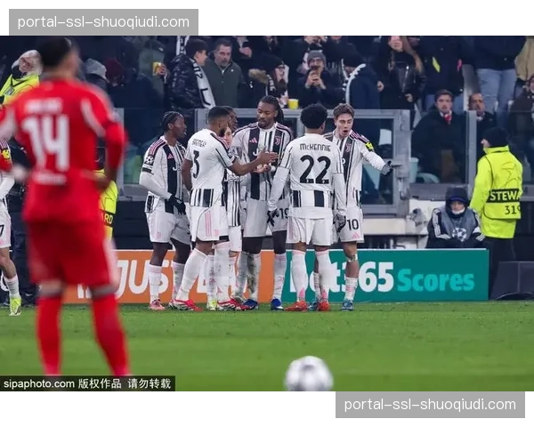 凯夫伦·图拉姆坦言尤文表现配不上球队,球迷嘘声反映球队近期困境 凯夫伦·图拉姆坦言尤文表现配不上球队,球迷嘘声反映球队近期困境